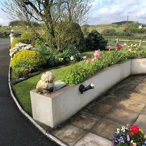  Bed & Breakfast June's